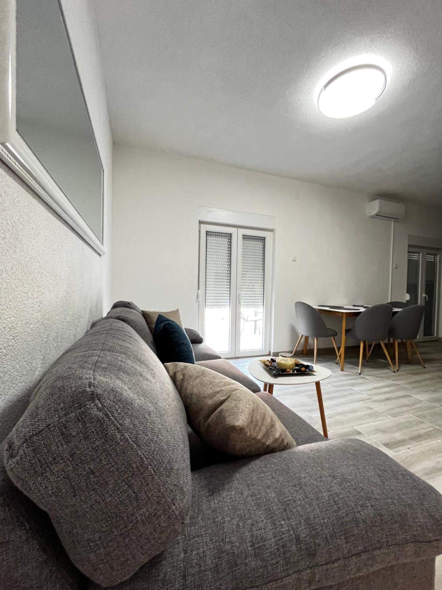 Ivanica Twin Apartments מראה חיצוני תמונה
